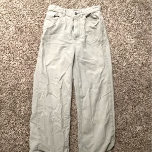Urban Outfitters BDG Green High & Wide Corduroy Pants Size 28